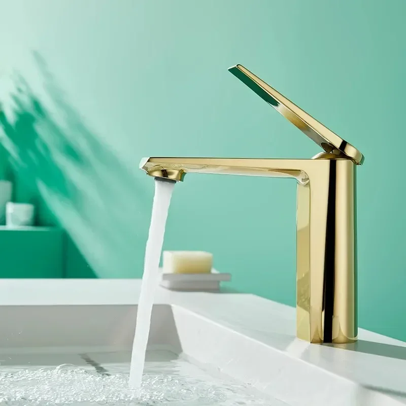 Gold Bathroom Faucet Gray Bathroom Basin Faucet Cold And Hot Water Mixer Sink Tap Single Handle Deck Mounted Tap
Gold Bathroom Faucet Gray Bathroom Basin Faucet Cold And Hot Water Mixer Sink Tap Single Handle Deck Mounted Tap