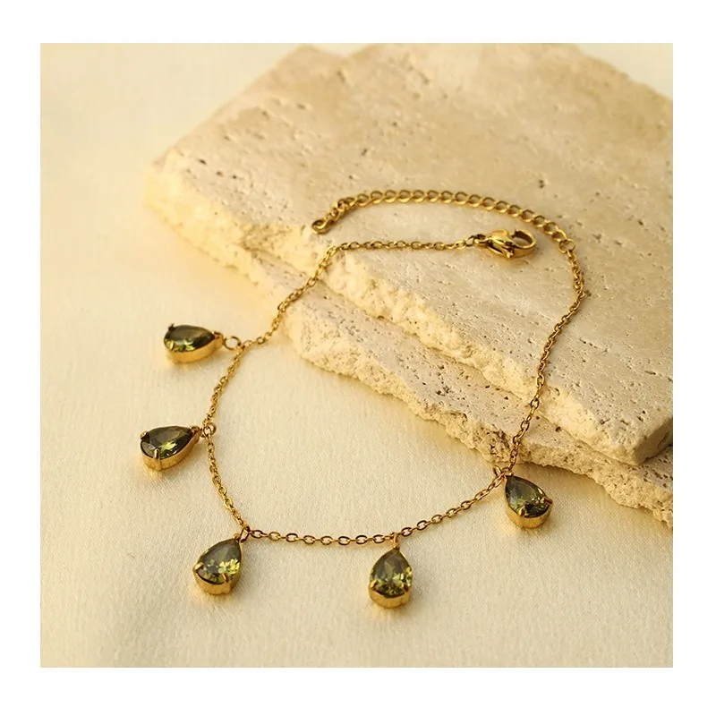 New Accessories Girls Niche Design Sense Fashionable Green Zircon Bracelet Does Not Fade Girls
New Accessories Girls Niche Design Sense Fashionable Green Zircon Bracelet Does Not Fade Girls