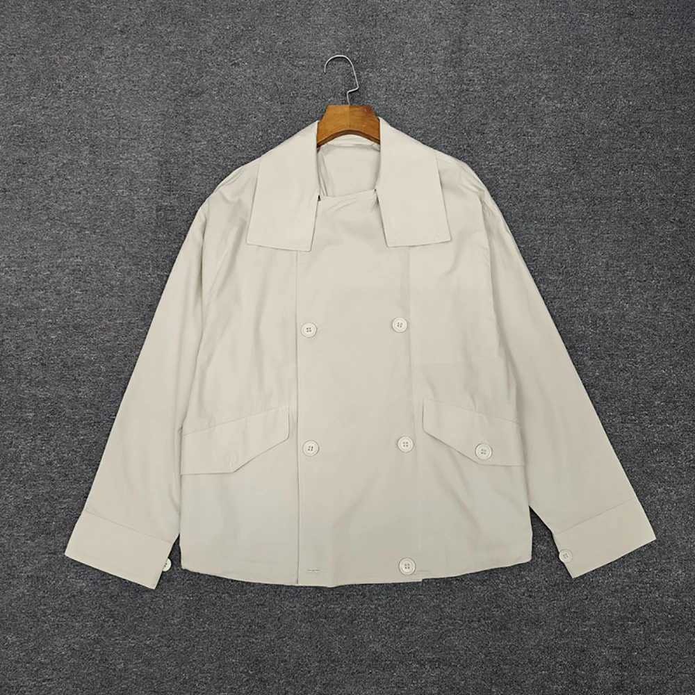 Double-breasted Lightweight Cotton Women's Jacket Minimalist Relaxed-Fit Cropped Jacket Commuter Top 2025 Autumn New Arrival Y2K
Double-breasted Lightweight Cotton Women's Jacket Minimalist Relaxed-Fit Cropped Jacket Commuter Top 2025 Autumn New Arrival Y2K