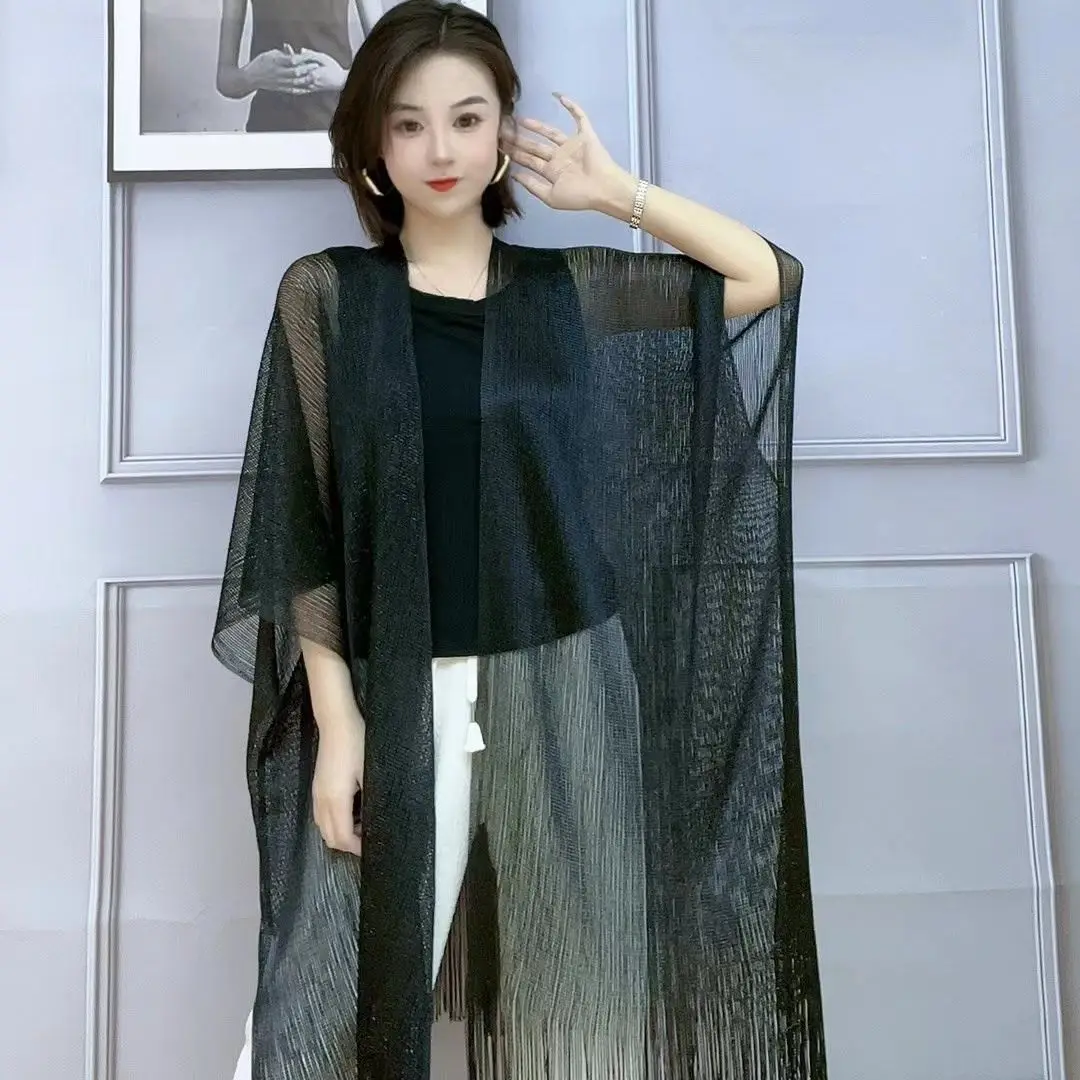 2025 Summer Sunscreen Shirts Women Cardigan Long Chiffon Blouse Shirt Ladies Shawl Female Outerwear Women Loose Thin Wraps A440
2025 Summer Sunscreen Shirts Women Cardigan Long Chiffon Blouse Shirt Ladies Shawl Female Outerwear Women Loose Thin Wraps A440
