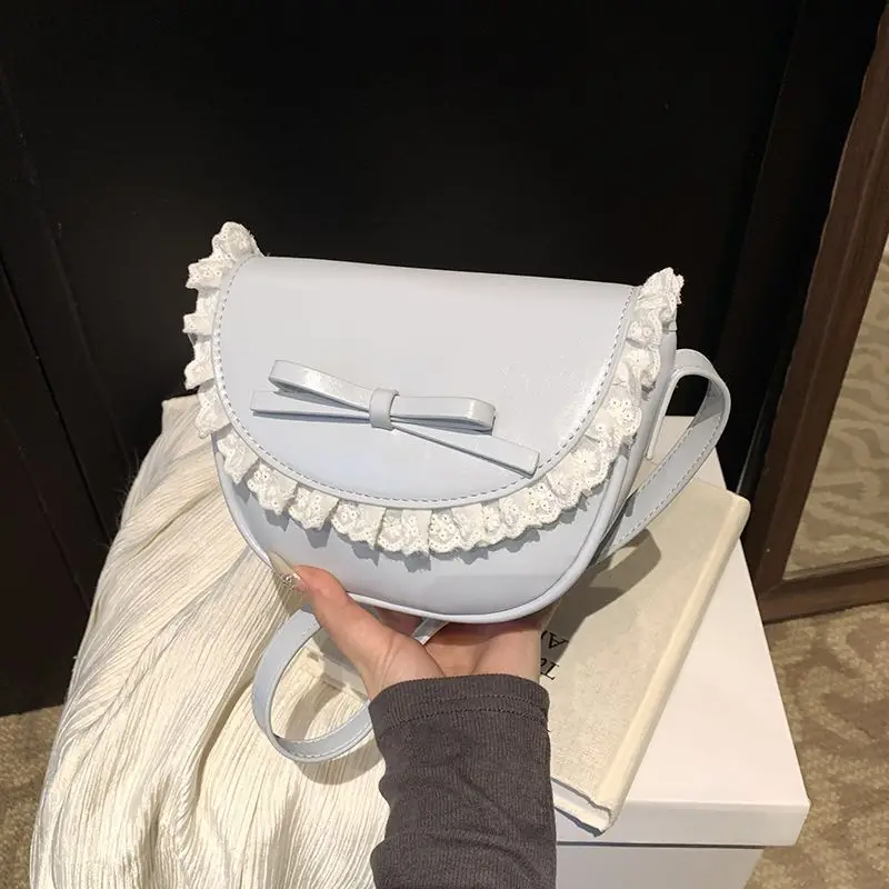Miyagawa Ladies' New Fashion Handbag Lace Niche Bow Design Casual Shoulder Retro Versatile Crossbody Bags
Miyagawa Ladies' New Fashion Handbag Lace Niche Bow Design Casual Shoulder Retro Versatile Crossbody Bags