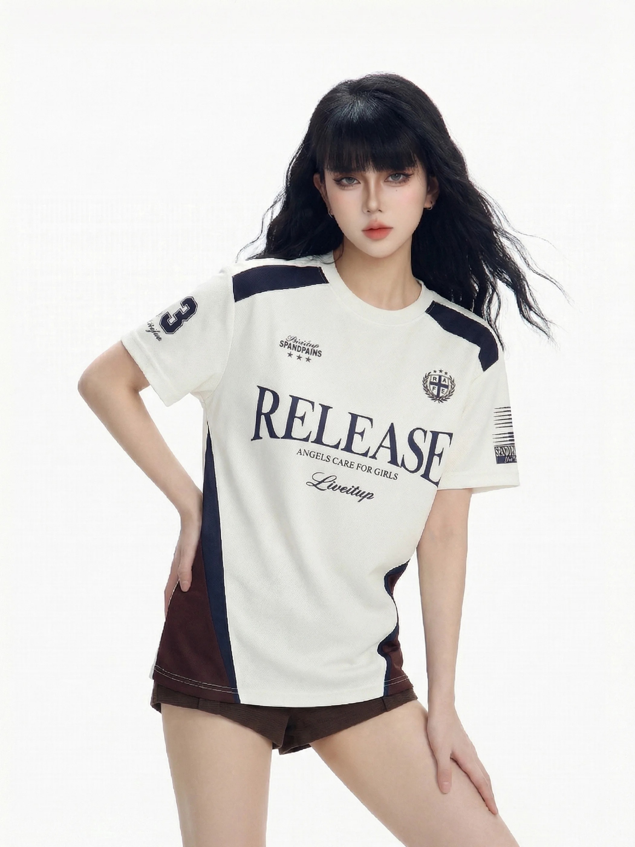 Slim Fit Short Sleeve T-Shirt Women's Sporty Casual Style Breathable Comfortable Summer Fashion Beer Captain Summer Collection
Slim Fit Short Sleeve T-Shirt Women's Sporty Casual Style Breathable Comfortable Summer Fashion Beer Captain Summer Collection