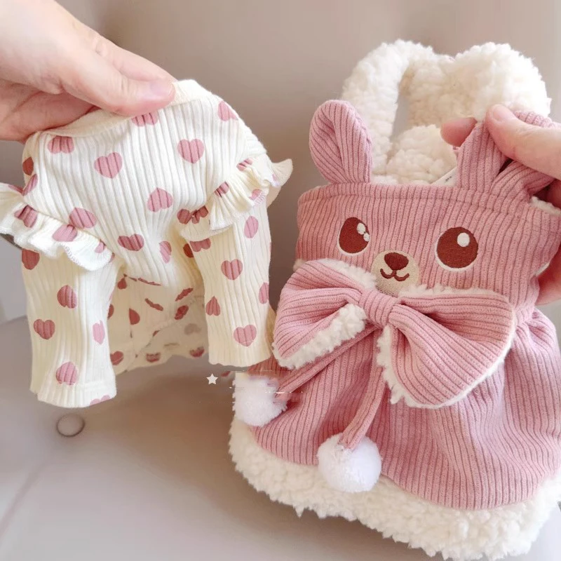 Зимние платья с милым медведем и щенком, женская одежда принцессы Kawaii, наряд для кошек, меховая юбка для собаки, осенне-весеннее пальто с маленькими породами щенка
Зимние платья с милым медведем и щенком, женская одежда принцессы Kawaii, наряд для кошек, меховая юбка для собаки, осенне-весеннее пальто с маленькими породами щенка