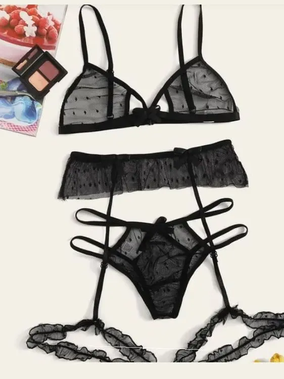 Sexy Temptation Lace Mesh Three-Point Suit Sexy Lingerie Summer Collection Unbranded Women's Underwear Home Clothes
Sexy Temptation Lace Mesh Three-Point Suit Sexy Lingerie Summer Collection Unbranded Women's Underwear Home Clothes