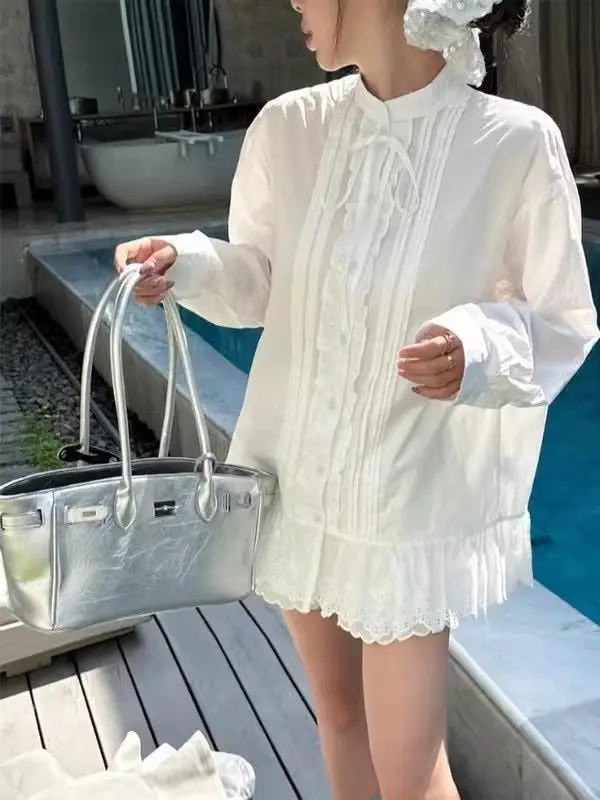 White Girly Lace Shirt Fart Curtain Skirt Pendulum Shirt Medium and Long Top
White Girly Lace Shirt Fart Curtain Skirt Pendulum Shirt Medium and Long Top