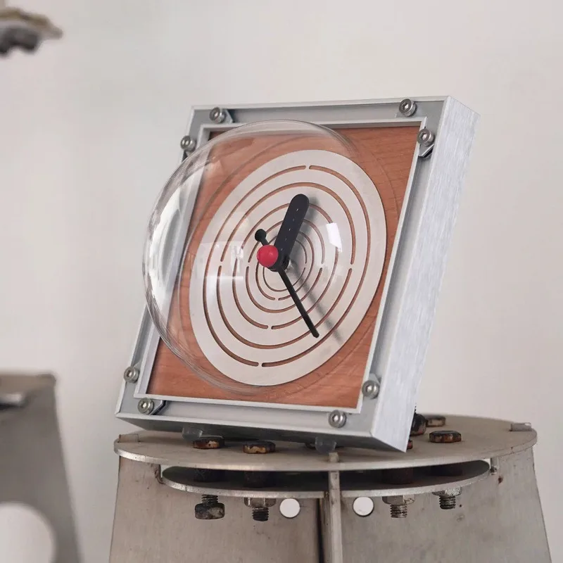 Original Bauhaus Desk Clocks Mid-Century Modern Silent Wall Clock for Living Room High-End Tabletop Timepiece No-Tick Home Decor
Original Bauhaus Desk Clocks Mid-Century Modern Silent Wall Clock for Living Room High-End Tabletop Timepiece No-Tick Home Decor