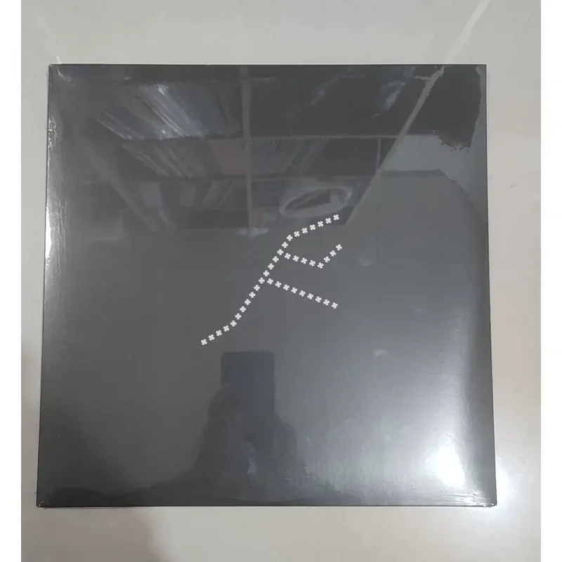 Genuine Nicolas Jaar 2024 Album Piedras Double Vinyl LP for Vinyl Record Players
Genuine Nicolas Jaar 2024 Album Piedras Double Vinyl LP for Vinyl Record Players