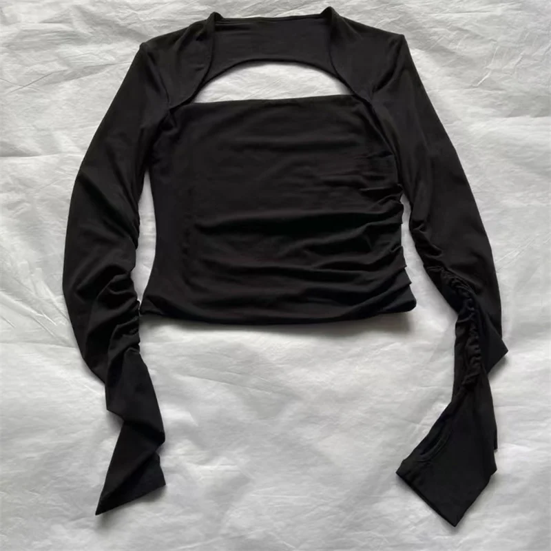 Women's t-shirt New elastic slim fit square neck pullover for summer 2025 Sexy hollow women's corset Long sleeved top y2k vest
Women's t-shirt New elastic slim fit square neck pullover for summer 2025 Sexy hollow women's corset Long sleeved top y2k vest