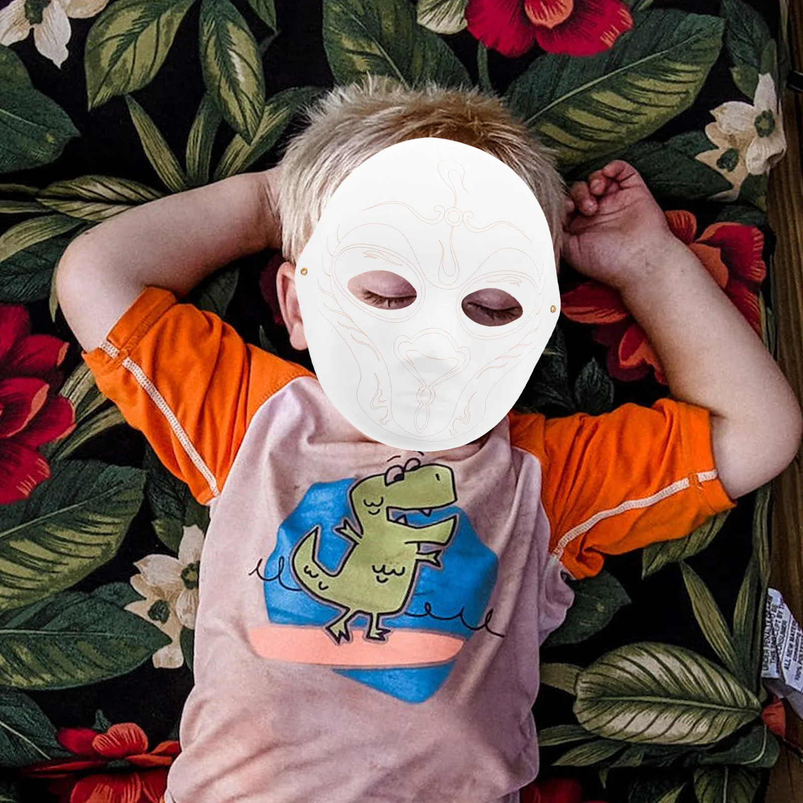 Pulp Mask DIY Unpainted Masquerade Craft Kits Blank White Paper Halloween Face Paintable Kids Art Project Masks
Pulp Mask DIY Unpainted Masquerade Craft Kits Blank White Paper Halloween Face Paintable Kids Art Project Masks