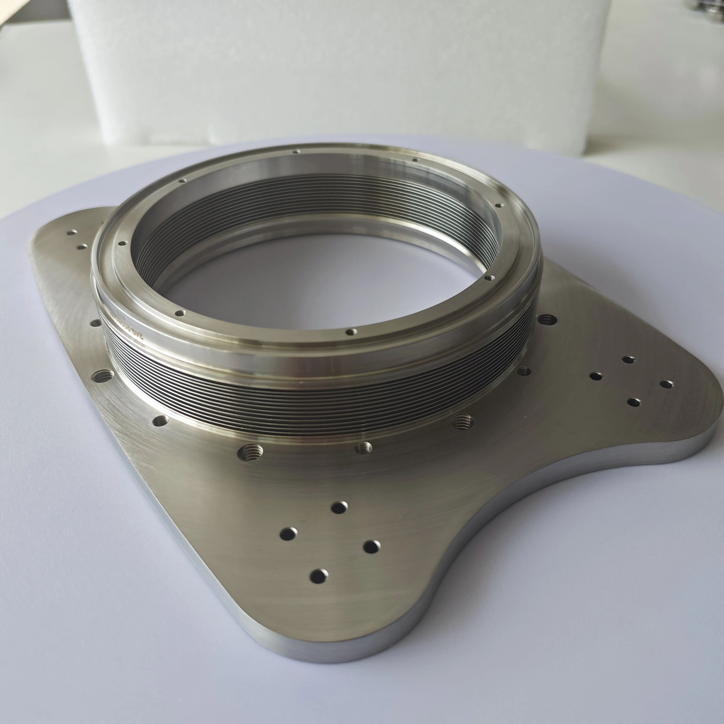 Custom Durable Stainless Steel and Zinc Alloy Metal Hardware Parts Machining Accessories
Custom Durable Stainless Steel and Zinc Alloy Metal Hardware Parts Machining Accessories