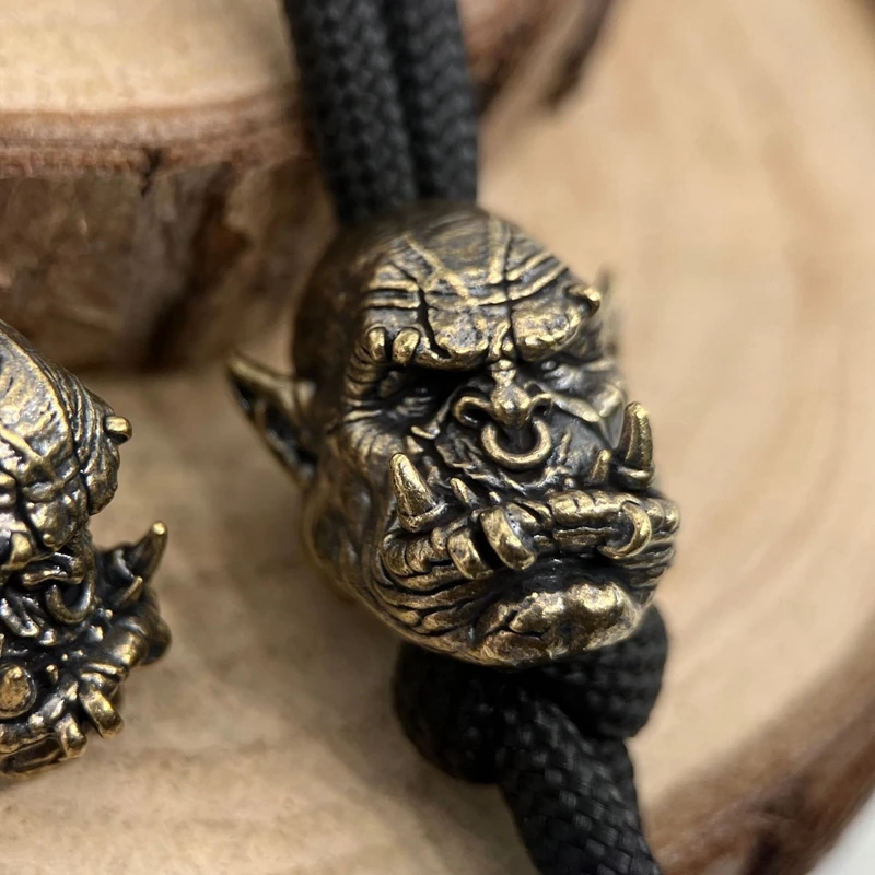 Hot Game Movie Character Roar of Hell Head Sculpture Knife Beads DIY Paracord Rope Charms Accessories EDC Outdoor Tool Woven
Hot Game Movie Character Roar of Hell Head Sculpture Knife Beads DIY Paracord Rope Charms Accessories EDC Outdoor Tool Woven