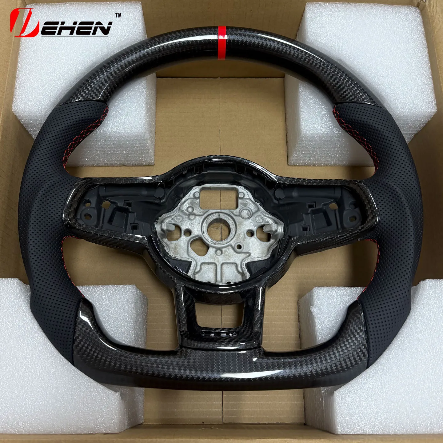 Original Steering Wheel and cover plate Upgrade Suitable For Volkswagen Golf 7 7.5 GTI Perforated Leather Carbon Fiber Material
Original Steering Wheel and cover plate Upgrade Suitable For Volkswagen Golf 7 7.5 GTI Perforated Leather Carbon Fiber Material