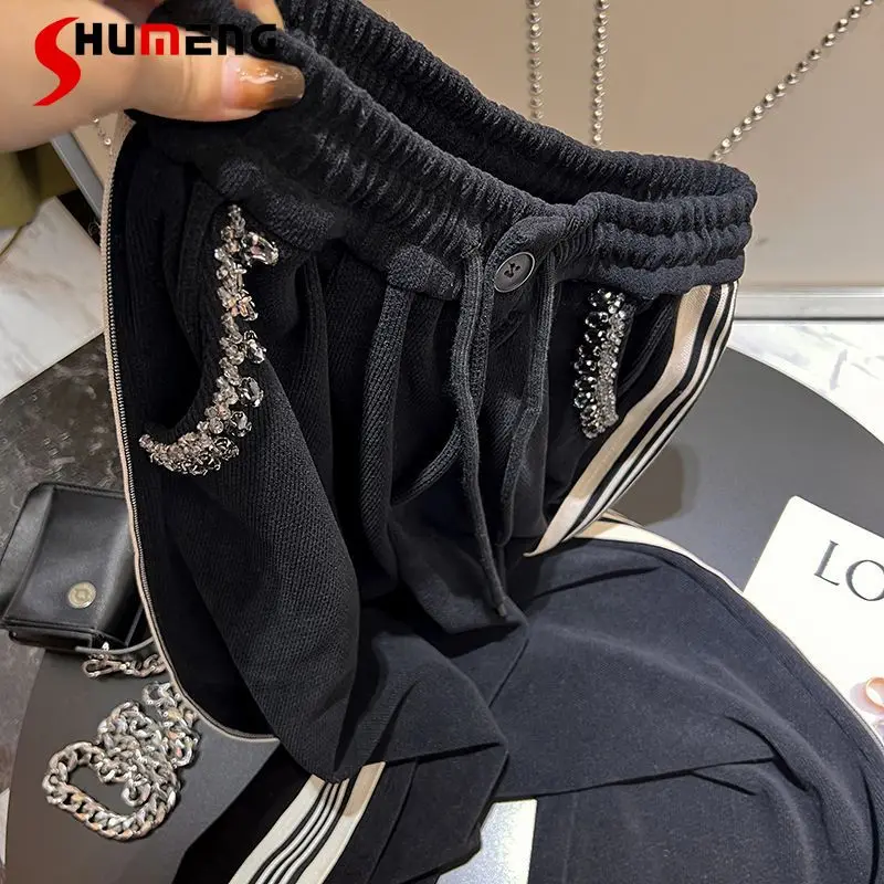 Fashion Brand Rhinestone Beaded Black Casual Straight Pants Female 2022 Autumn Winter New Thick Loose Wide Leg Track Pant Womens
Fashion Brand Rhinestone Beaded Black Casual Straight Pants Female 2022 Autumn Winter New Thick Loose Wide Leg Track Pant Womens
