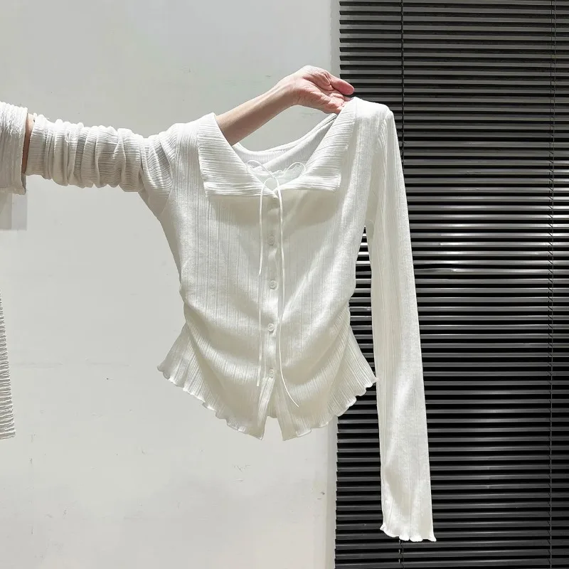 Women's White Pleated Collar Button-Down Shirt Casual Short Sleeve Blouse
Women's White Pleated Collar Button-Down Shirt Casual Short Sleeve Blouse