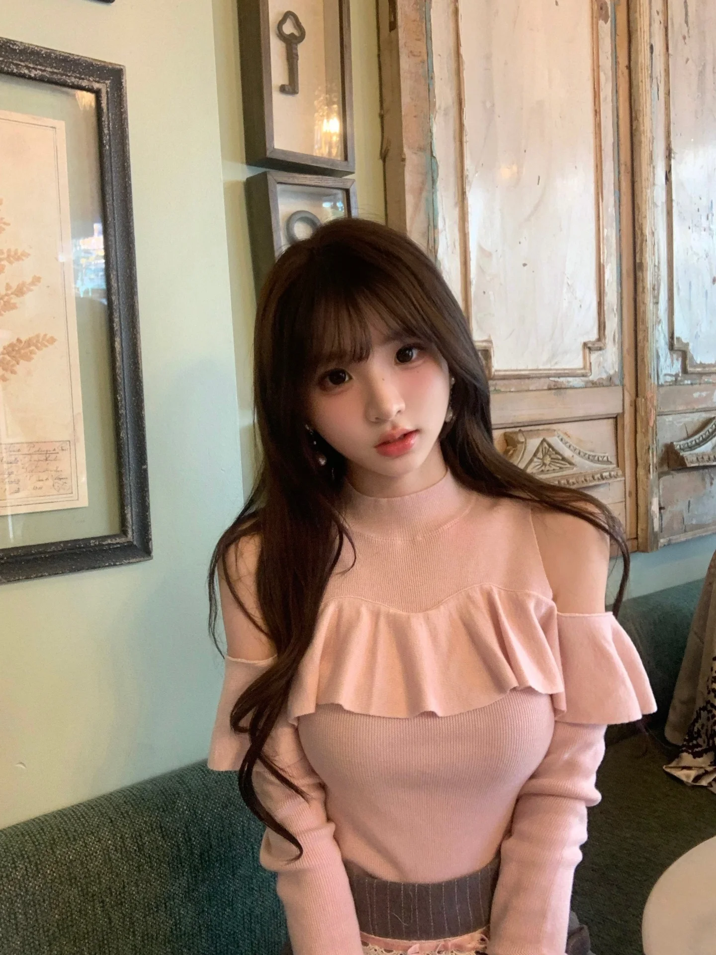 Pink Lace Trim Shoulder Bared Knitwear Women's Slim Fit Long Sleeve Autumn Top Korean Style Commute Soft Fabric Beautiful
Pink Lace Trim Shoulder Bared Knitwear Women's Slim Fit Long Sleeve Autumn Top Korean Style Commute Soft Fabric Beautiful