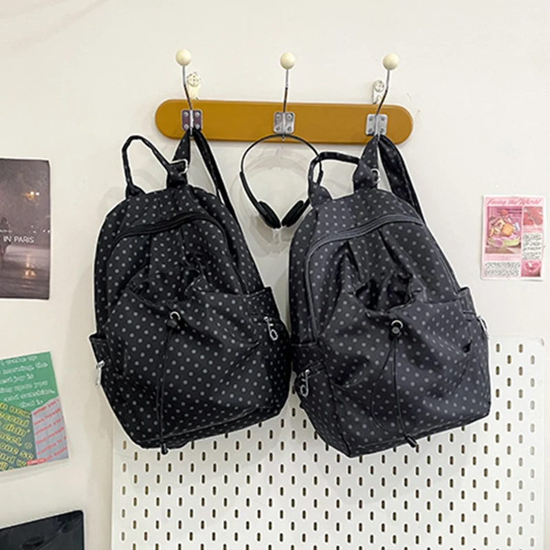 Korean Polka Dot School Bag for Girls Casual Rucksack Lightweight Travel Backpack for Secondary School Students
Korean Polka Dot School Bag for Girls Casual Rucksack Lightweight Travel Backpack for Secondary School Students