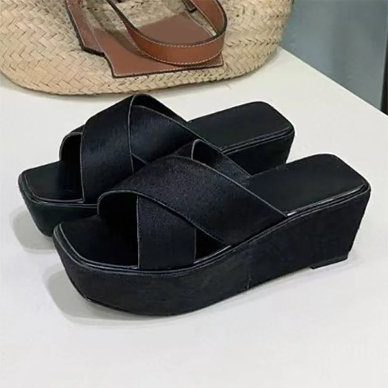 New Wedge Heels Slippers Woman Horsehair Cross Strap Slides Summer Shoes For Women High Heels Platform Slippers Women
New Wedge Heels Slippers Woman Horsehair Cross Strap Slides Summer Shoes For Women High Heels Platform Slippers Women