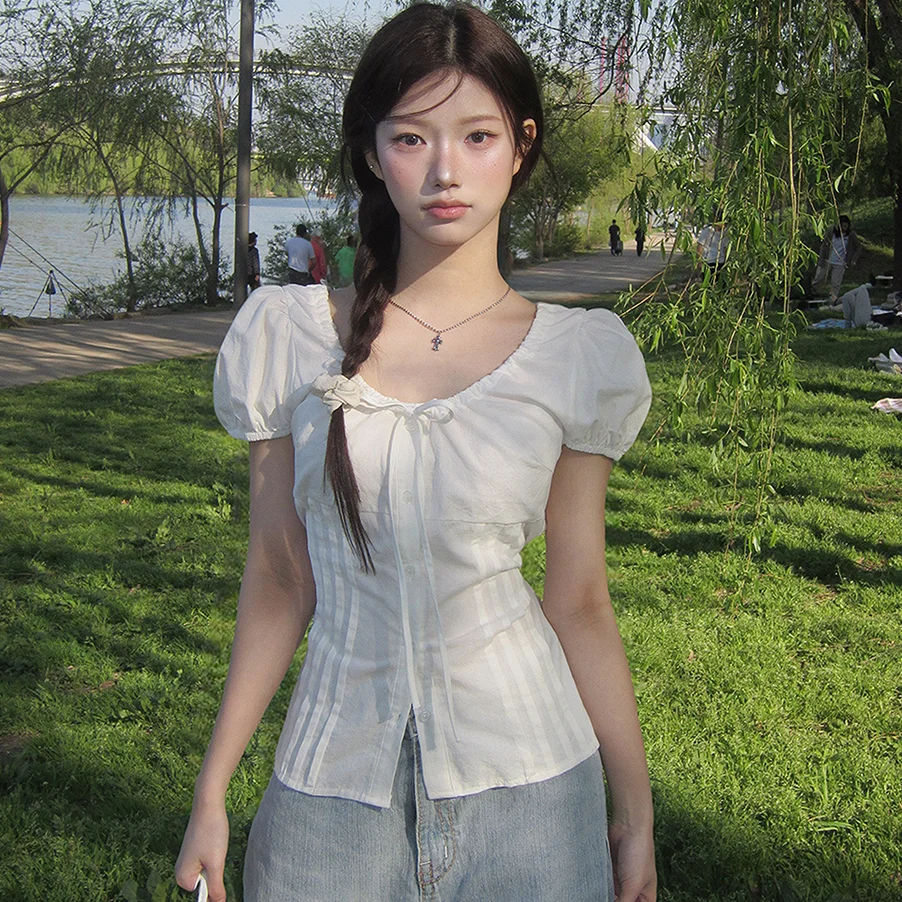 Fashionable Chic Women's Slim Fit Shirt Summer Sweet Style Small Size Versatile Shirt Korean Style Elegant Wind Short Sleeve
Fashionable Chic Women's Slim Fit Shirt Summer Sweet Style Small Size Versatile Shirt Korean Style Elegant Wind Short Sleeve