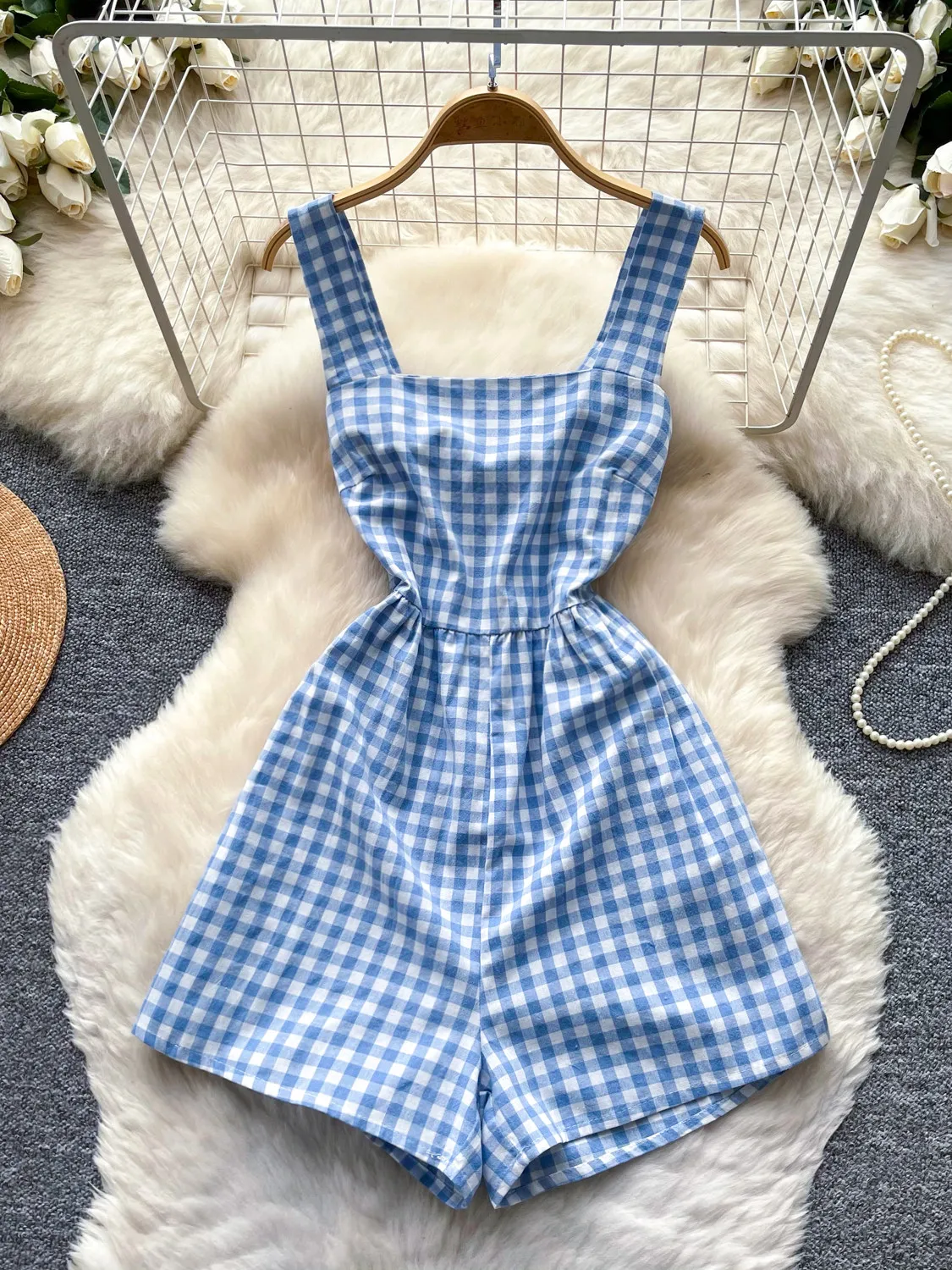 Women's Blue Plaid Bodysuit Square Neck Jumpsuit Fashion Vintage Casual Elegant Short Jumpsuit One-Piece Outfit for Women Summer
Women's Blue Plaid Bodysuit Square Neck Jumpsuit Fashion Vintage Casual Elegant Short Jumpsuit One-Piece Outfit for Women Summer