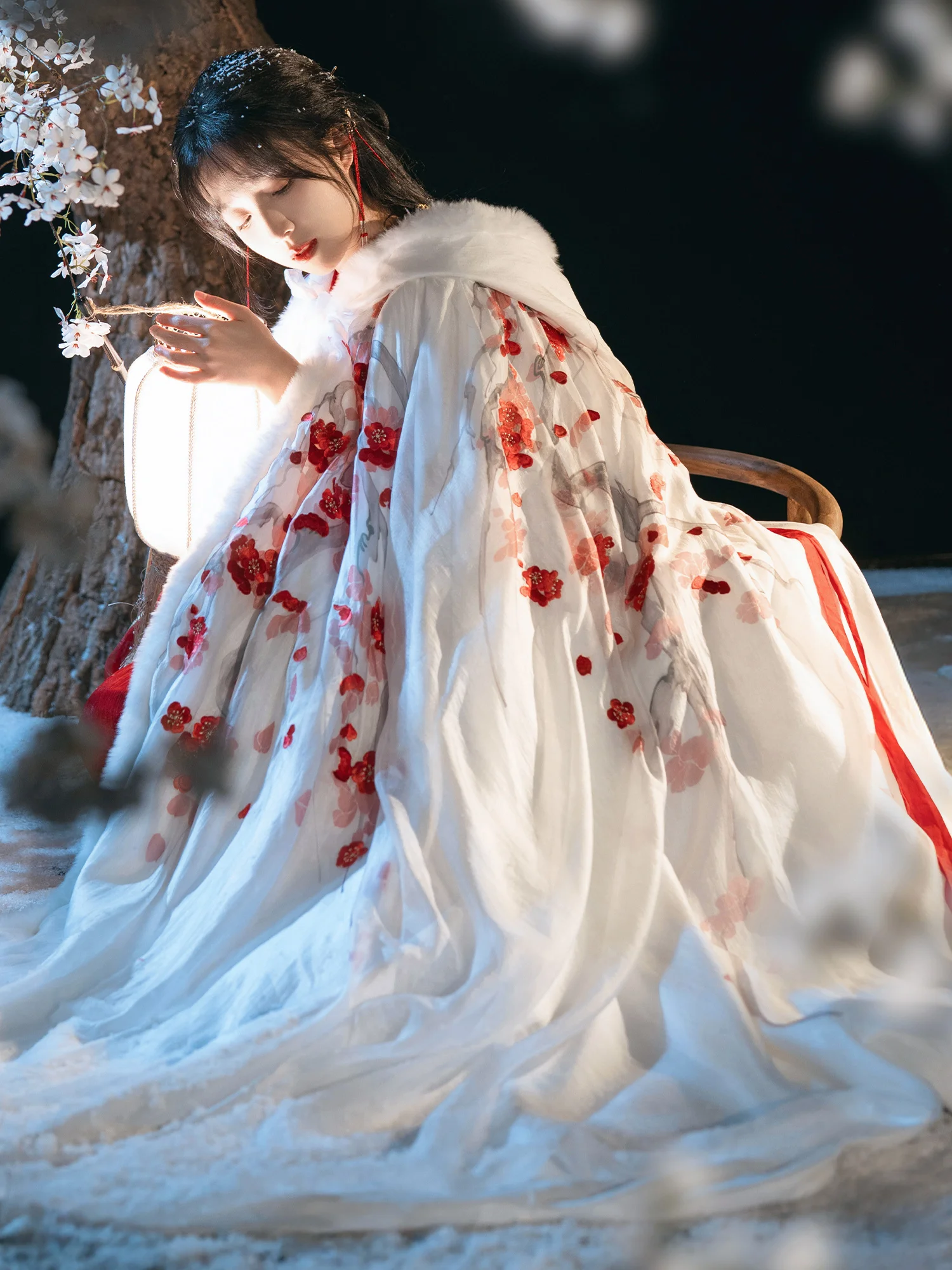 Xianchuxi Original Hanfu Women's Thiened Fce Lined Red Plum Blossom Cloak Daily Autumn Winter Sle Traditional Chinese ...
Xianchuxi Original Hanfu Women's Thiened Fce Lined Red Plum Blossom Cloak Daily Autumn Winter Sle Traditional Chinese ...