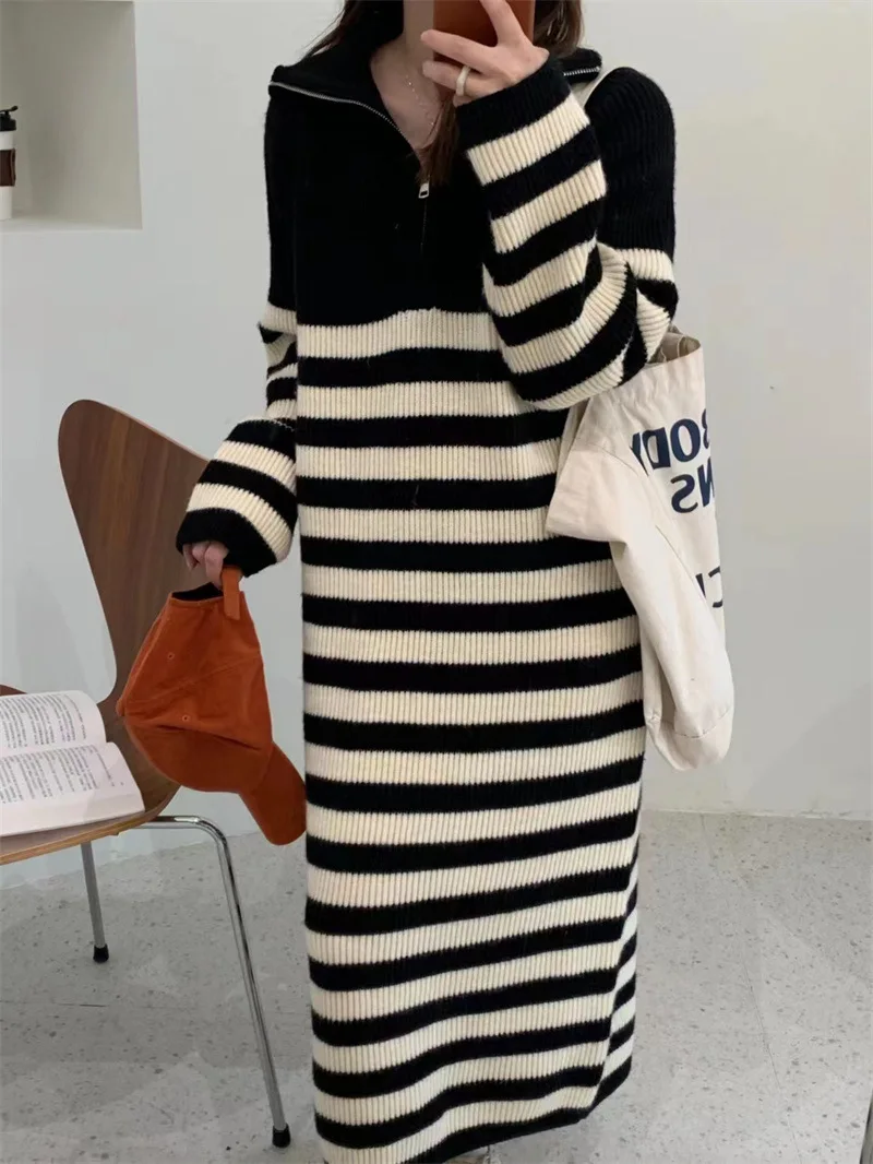 Striped Knitted Dress 2023 Autumn/Winter Women's Personalized Zipper Design Long Sleeve Over Knee Dress Fashion Sweater Dresses
Striped Knitted Dress 2023 Autumn/Winter Women's Personalized Zipper Design Long Sleeve Over Knee Dress Fashion Sweater Dresses