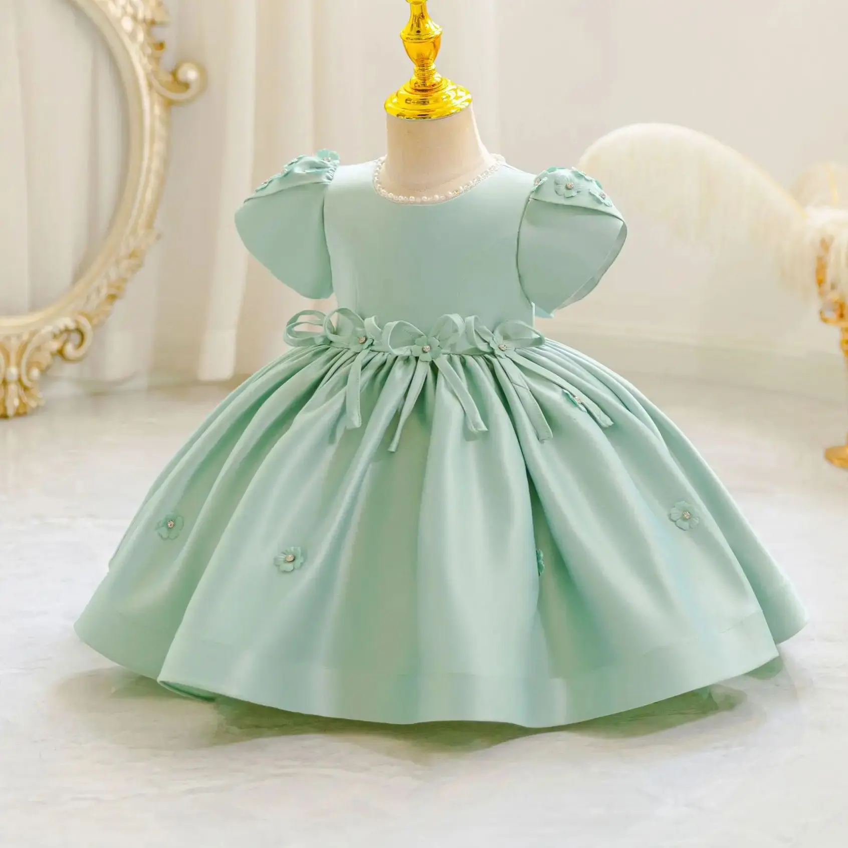 Новое элегантное платье для девочки-принцессы, детское праздничное платье с цветами, детская праздничная одежда
Новое элегантное платье для девочки-принцессы, детское праздничное платье с цветами, детская праздничная одежда
