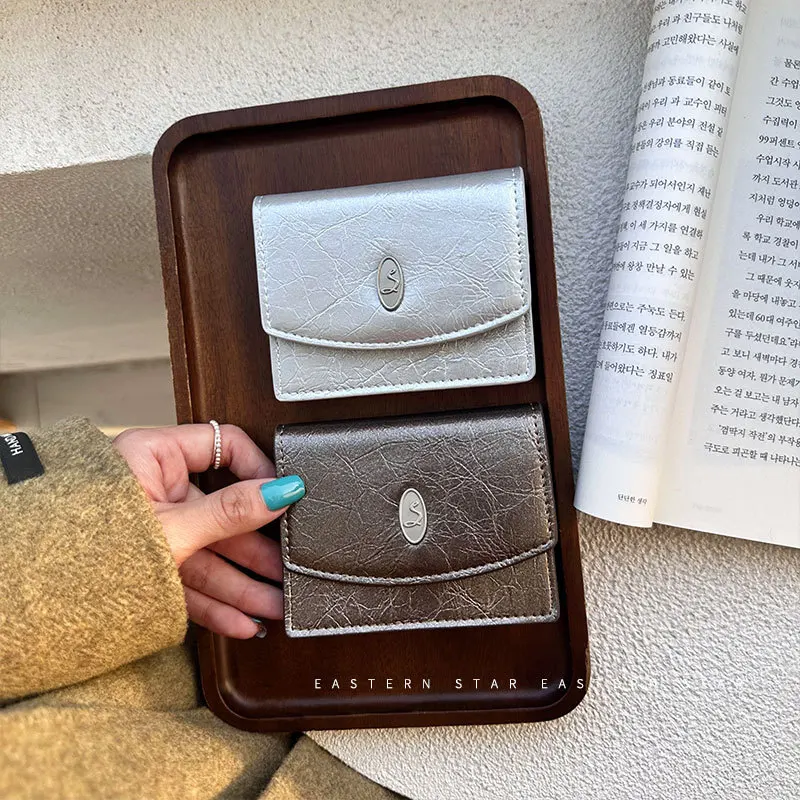 Silver Simple Card Holder Korean Luxury Design PU Leather Hasp Flip-Up Small Square Card Bag Females Girls Coin Purses Handbag
Silver Simple Card Holder Korean Luxury Design PU Leather Hasp Flip-Up Small Square Card Bag Females Girls Coin Purses Handbag