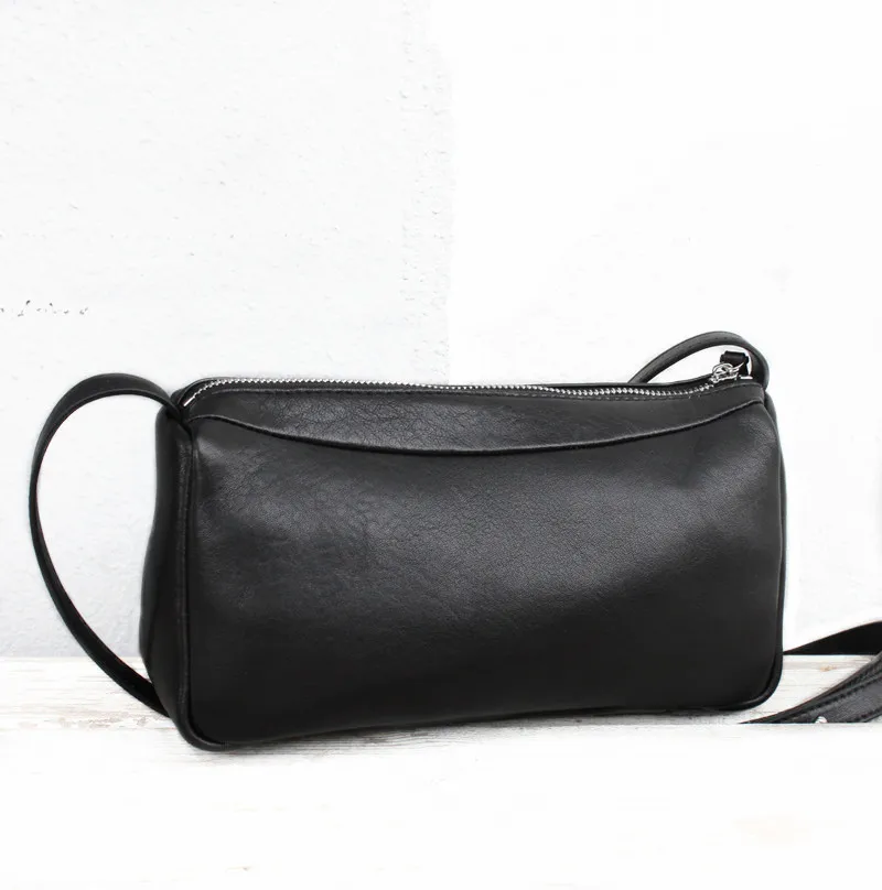 Genuine Sheepskin Leather Crossbody Bag Women Shoulder Bag Solid Color Lightweight Travel/Commuter Square Single Messenger Purse
Genuine Sheepskin Leather Crossbody Bag Women Shoulder Bag Solid Color Lightweight Travel/Commuter Square Single Messenger Purse