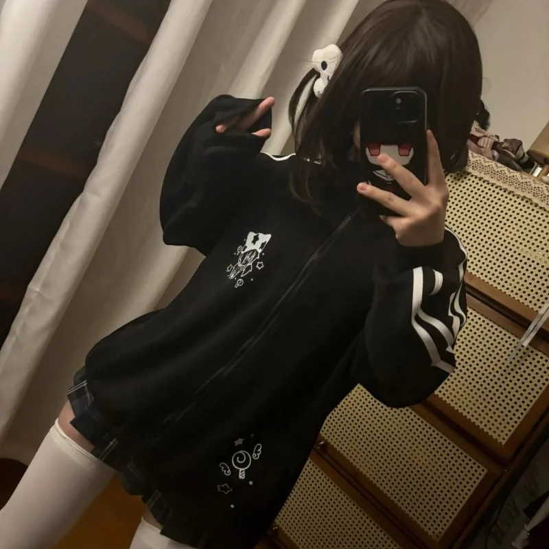 Preppy Style Fashion Cute Japanese Zip Up Cardigan Harajuku Punk Grunge Loose Turn Down Collar Y2k Hoodies Casual Sweatshirts
Preppy Style Fashion Cute Japanese Zip Up Cardigan Harajuku Punk Grunge Loose Turn Down Collar Y2k Hoodies Casual Sweatshirts