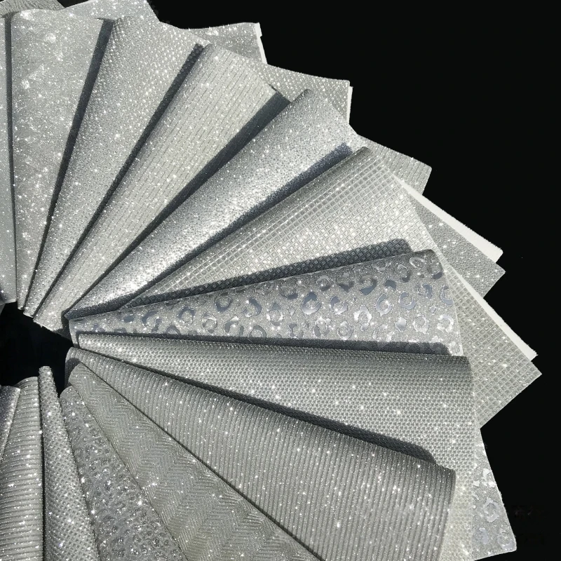 Silver Glitter Faux Leather Fabric Embossed Geometric Pattern Soft Non-stick Material for Bags Sofa Car Interior DIY Craft Cloth
Silver Glitter Faux Leather Fabric Embossed Geometric Pattern Soft Non-stick Material for Bags Sofa Car Interior DIY Craft Cloth