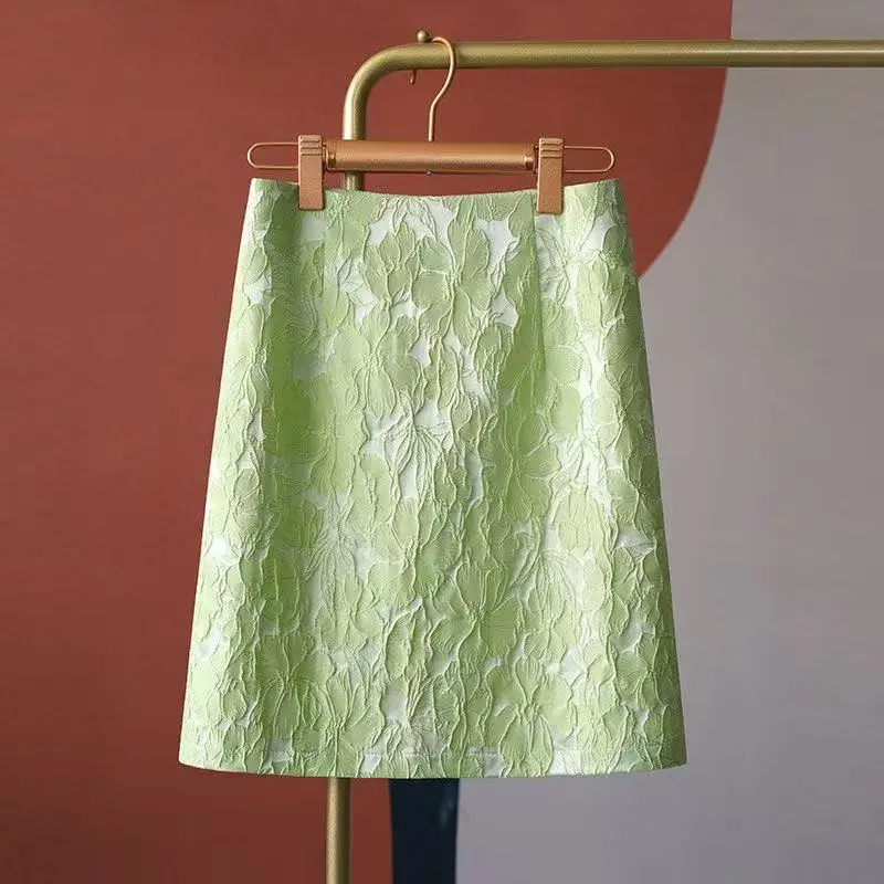 RAIN YAN LIN Summer New Fashion Jacquard Skirts Women's High Waist Slim A-Line Simple Midi Skirt Casual Office Lady Skirt
RAIN YAN LIN Summer New Fashion Jacquard Skirts Women's High Waist Slim A-Line Simple Midi Skirt Casual Office Lady Skirt