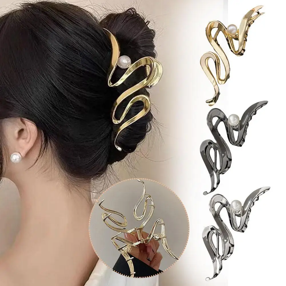 New Trendy Women's Metal Claw Clip For Thick Hair Clip Fashion Large Pearl Shark Clip Party Headwear Hair Accessories Gifts
New Trendy Women's Metal Claw Clip For Thick Hair Clip Fashion Large Pearl Shark Clip Party Headwear Hair Accessories Gifts
