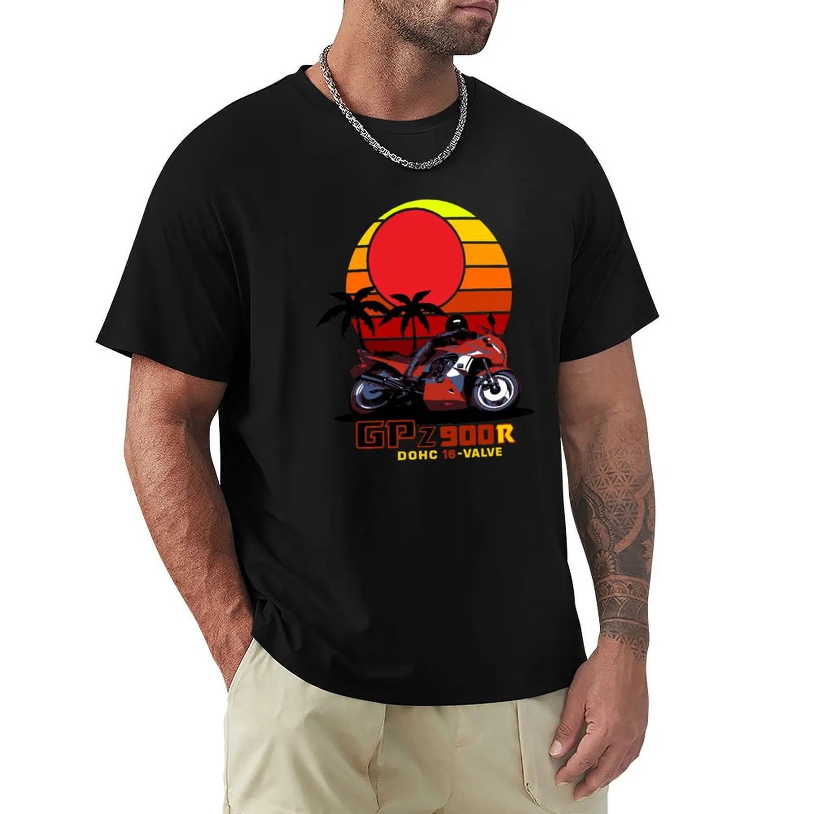 Vintage 80’s Motorcycle rider in the tropical sunset illustration 900r Tokyo T-Shirt designer shirts Men's t-shirt
Vintage 80’s Motorcycle rider in the tropical sunset illustration 900r Tokyo T-Shirt designer shirts Men's t-shirt