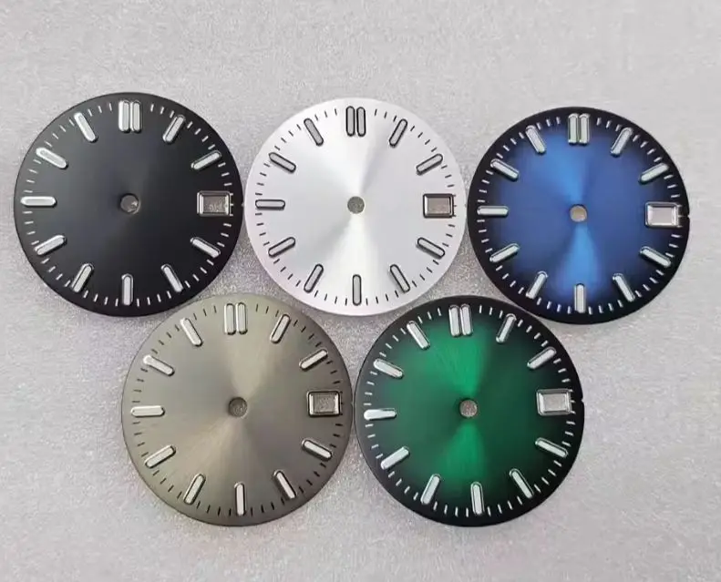 Watch Accessories Sunburst Dial 28.5mm NH35 Dial No Logo Silver Green Black Green Luminous for NH35/NH36 Movement
Watch Accessories Sunburst Dial 28.5mm NH35 Dial No Logo Silver Green Black Green Luminous for NH35/NH36 Movement