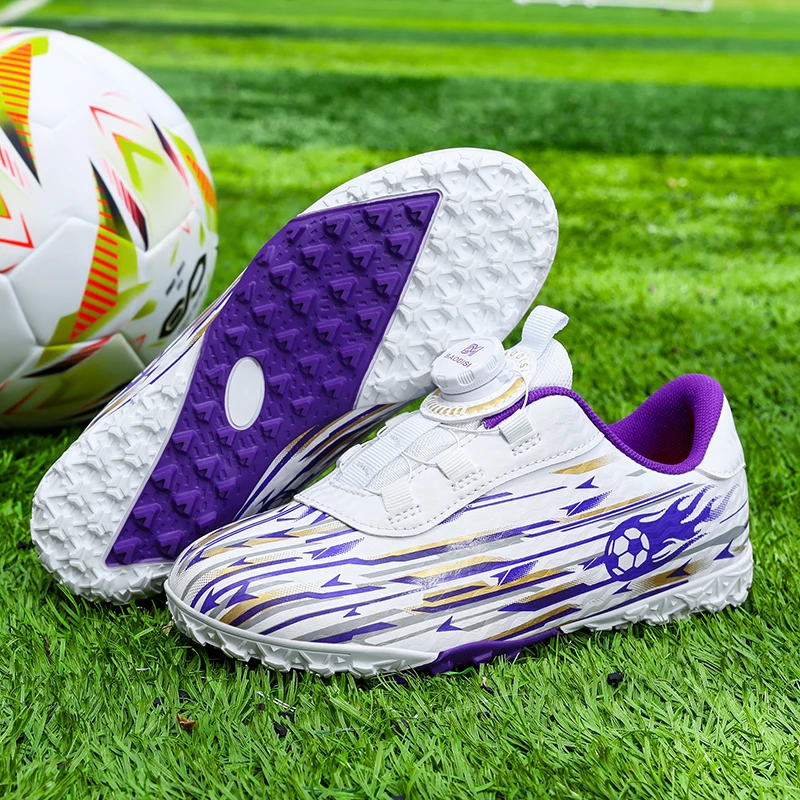 New Kids Football Field Boots Boys Girls Indoor Soccer Shoes Society Futsal Non Slip Professional Fast Men Soccer Cleats Sneaker
New Kids Football Field Boots Boys Girls Indoor Soccer Shoes Society Futsal Non Slip Professional Fast Men Soccer Cleats Sneaker