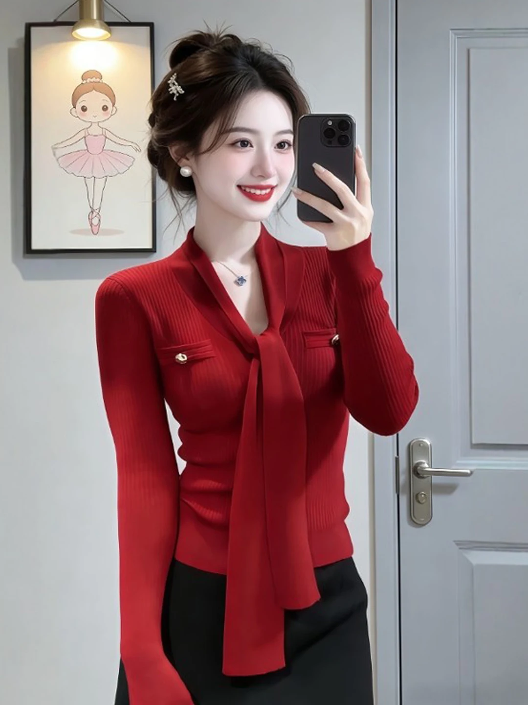 Retro Sli Red Long Sve Slim Fit Sweater Trendy Faion Top Spring 2026 Women's V-ne Pullover Casual Ele
Retro Sli Red Long Sve Slim Fit Sweater Trendy Faion Top Spring 2026 Women's V-ne Pullover Casual Ele
