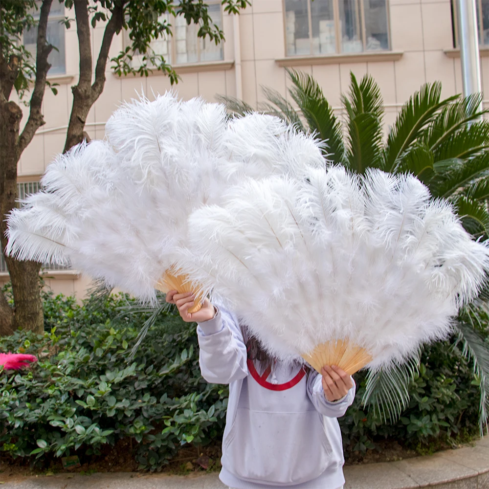 13 Bones Small White Ostrich Feather Fan Unfold About 100CM Long Feathers Fan Party Stage Performance Carnival Show Accessories
13 Bones Small White Ostrich Feather Fan Unfold About 100CM Long Feathers Fan Party Stage Performance Carnival Show Accessories