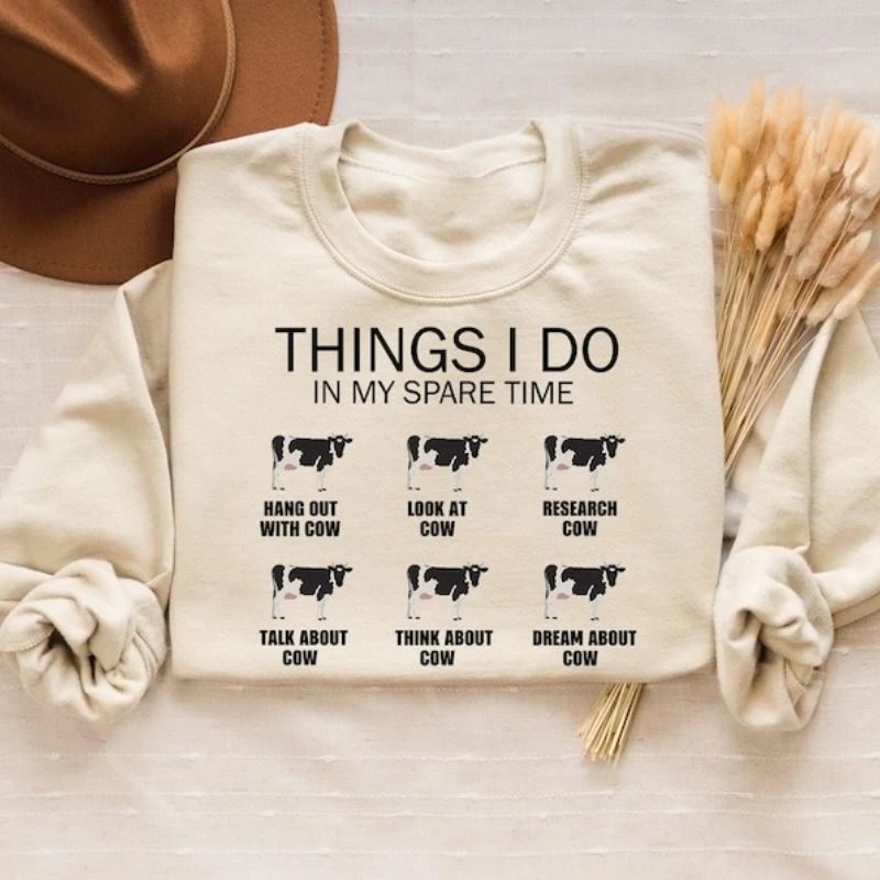 Things I Do in My Spare Time Funny Cute Cow Cute Heifer Humorous Saying Sarcastic Gift Autumn and Winter Keep Warm Sweatshirt
Things I Do in My Spare Time Funny Cute Cow Cute Heifer Humorous Saying Sarcastic Gift Autumn and Winter Keep Warm Sweatshirt