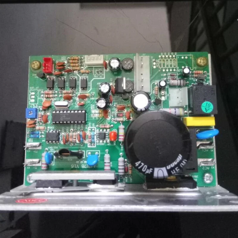 Suitable for Yijian 9007E 9007A 9007D 9007C treadmill motherboard power board circuit board computer version
Suitable for Yijian 9007E 9007A 9007D 9007C treadmill motherboard power board circuit board computer version