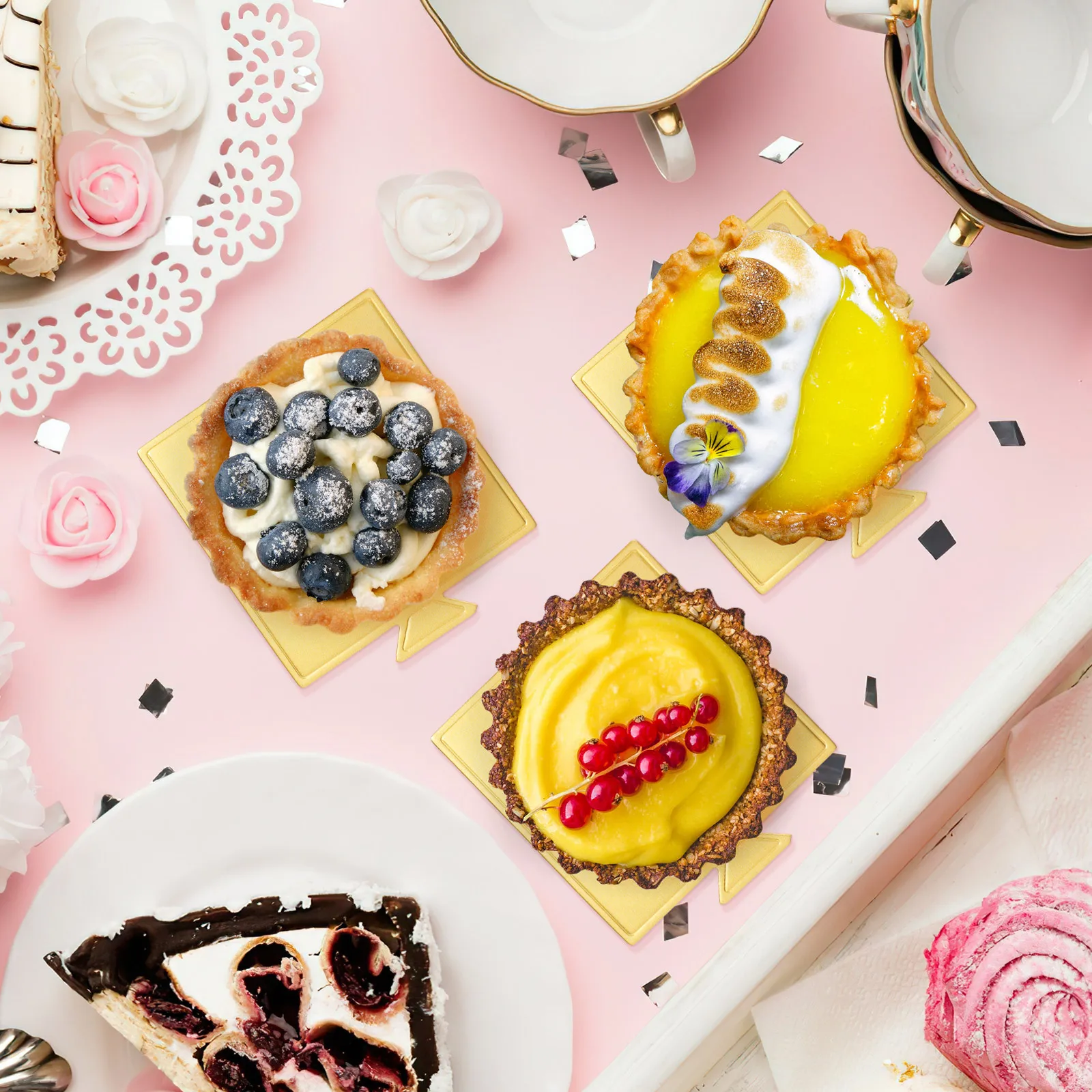 100 Sheets Square Boards Golden Mini Baking Molds Disposable Cake Trays Pastry Decorations Household Cake Supports
100 Sheets Square Boards Golden Mini Baking Molds Disposable Cake Trays Pastry Decorations Household Cake Supports