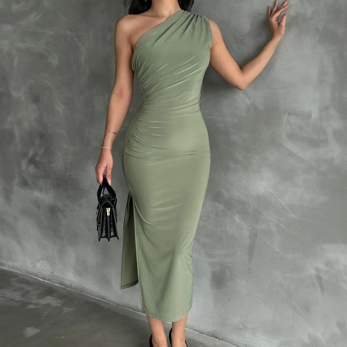 Summer Sexy Long Dress Women Fashion Split Sleeveless Backless Slim Maxi Dress Female Casual Club Elegant Lady Party Dress
Summer Sexy Long Dress Women Fashion Split Sleeveless Backless Slim Maxi Dress Female Casual Club Elegant Lady Party Dress