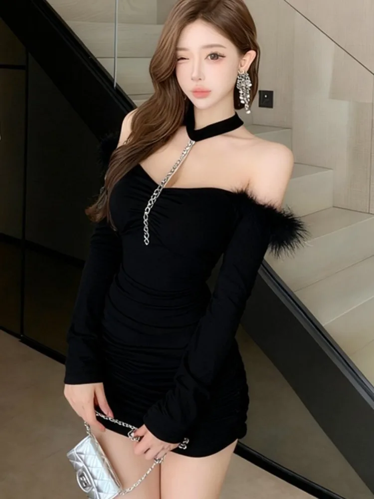 Сексуальное облегающее платье с бриллиантами и дизайном на одно плечо для женщин, осенне-зимнее, стройнящее, в стиле Dr Sweet Sle
Сексуальное облегающее платье с бриллиантами и дизайном на одно плечо для женщин, осенне-зимнее, стройнящее, в стиле Dr Sweet Sle