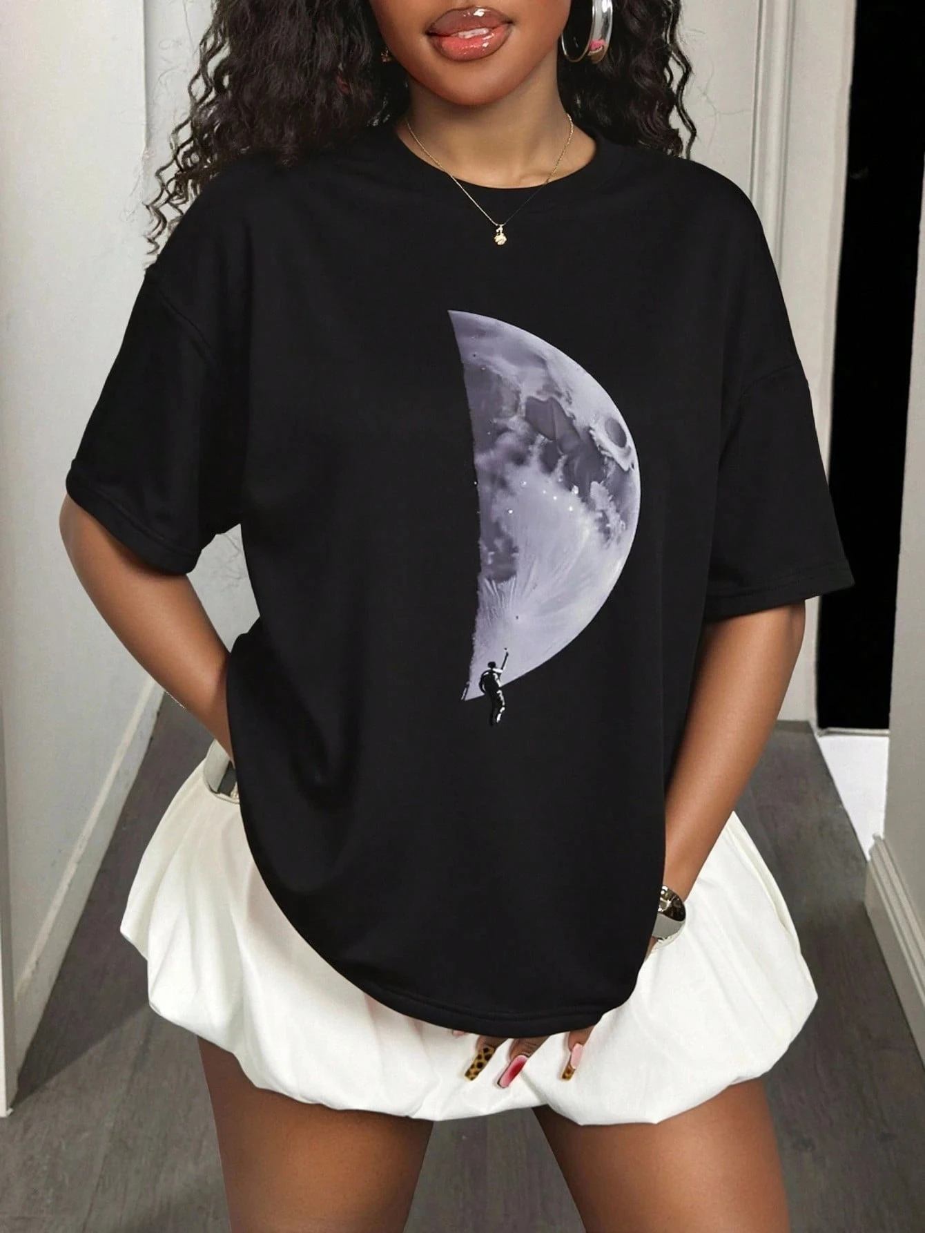 Plus Size Moon - Themed Adventure Graphic Tee Dreamy Celestial Journey Inspired Fashion Piece
Plus Size Moon - Themed Adventure Graphic Tee Dreamy Celestial Journey Inspired Fashion Piece