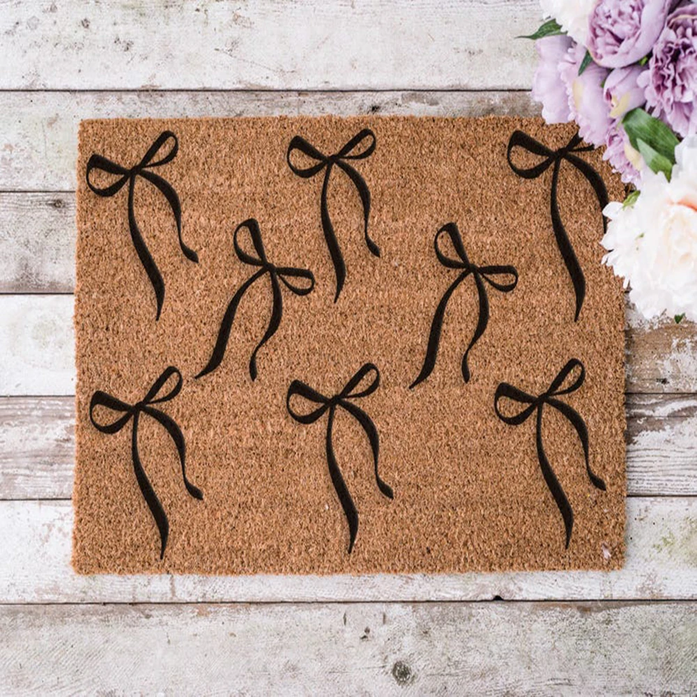 Cute Black Bow Welcome Doormat Modern Entryway Rugs Decorative Front Door Mat Non Slip Washable Soft Aesthetic Dorm Gift
Cute Black Bow Welcome Doormat Modern Entryway Rugs Decorative Front Door Mat Non Slip Washable Soft Aesthetic Dorm Gift