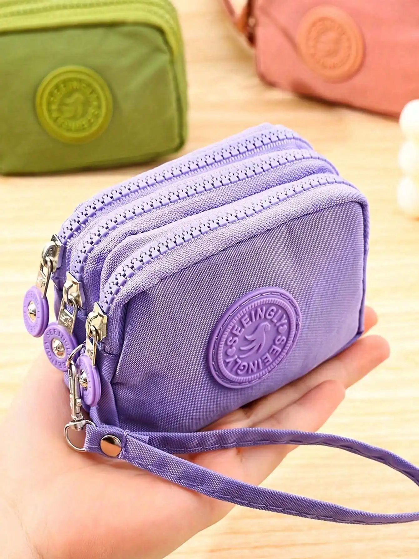 1pc Retro Nylon Coin Purse With 3 Zipper Compartments - Unisex Small Compact Wallet For Cash, Cards And Coins, Coin Pouch, Women
1pc Retro Nylon Coin Purse With 3 Zipper Compartments - Unisex Small Compact Wallet For Cash, Cards And Coins, Coin Pouch, Women