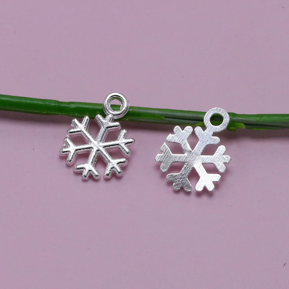 20Pcs Delicate Snowflake Pendant Charms Alloy DIY Jewelry Making Necklace Bracelet Christmas Gift Accessories DIY Pendant Charms
20Pcs Delicate Snowflake Pendant Charms Alloy DIY Jewelry Making Necklace Bracelet Christmas Gift Accessories DIY Pendant Charms