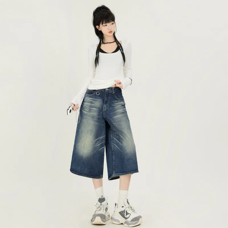 American Retro Washed High-Waisted Wide-Leg Jeans for Women, Summer New Loose Slimming Versatile Draped Casual Capri Pants
American Retro Washed High-Waisted Wide-Leg Jeans for Women, Summer New Loose Slimming Versatile Draped Casual Capri Pants
