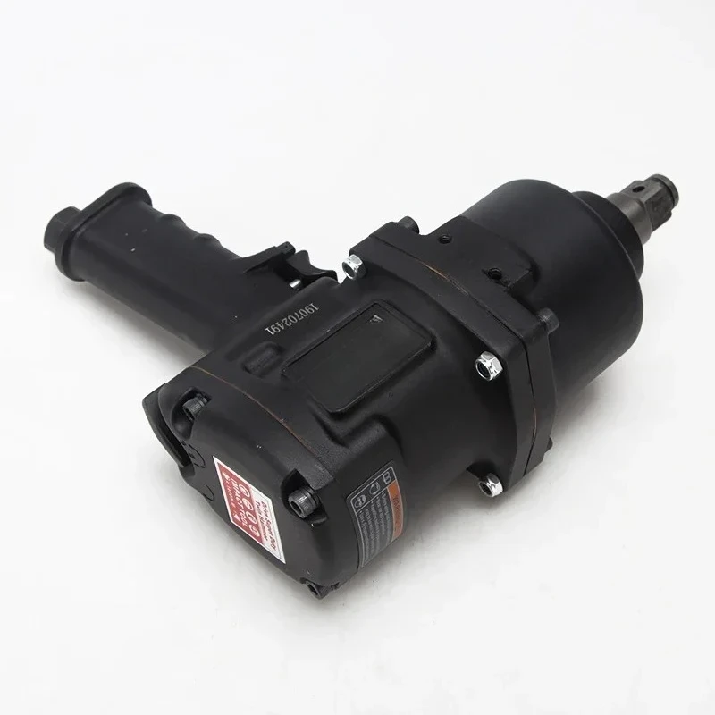 Инструменты для ремонта шин грузовых автомобилей: промышленный пневматический ударный гайковерт
Инструменты для ремонта шин грузовых автомобилей: промышленный пневматический ударный гайковерт