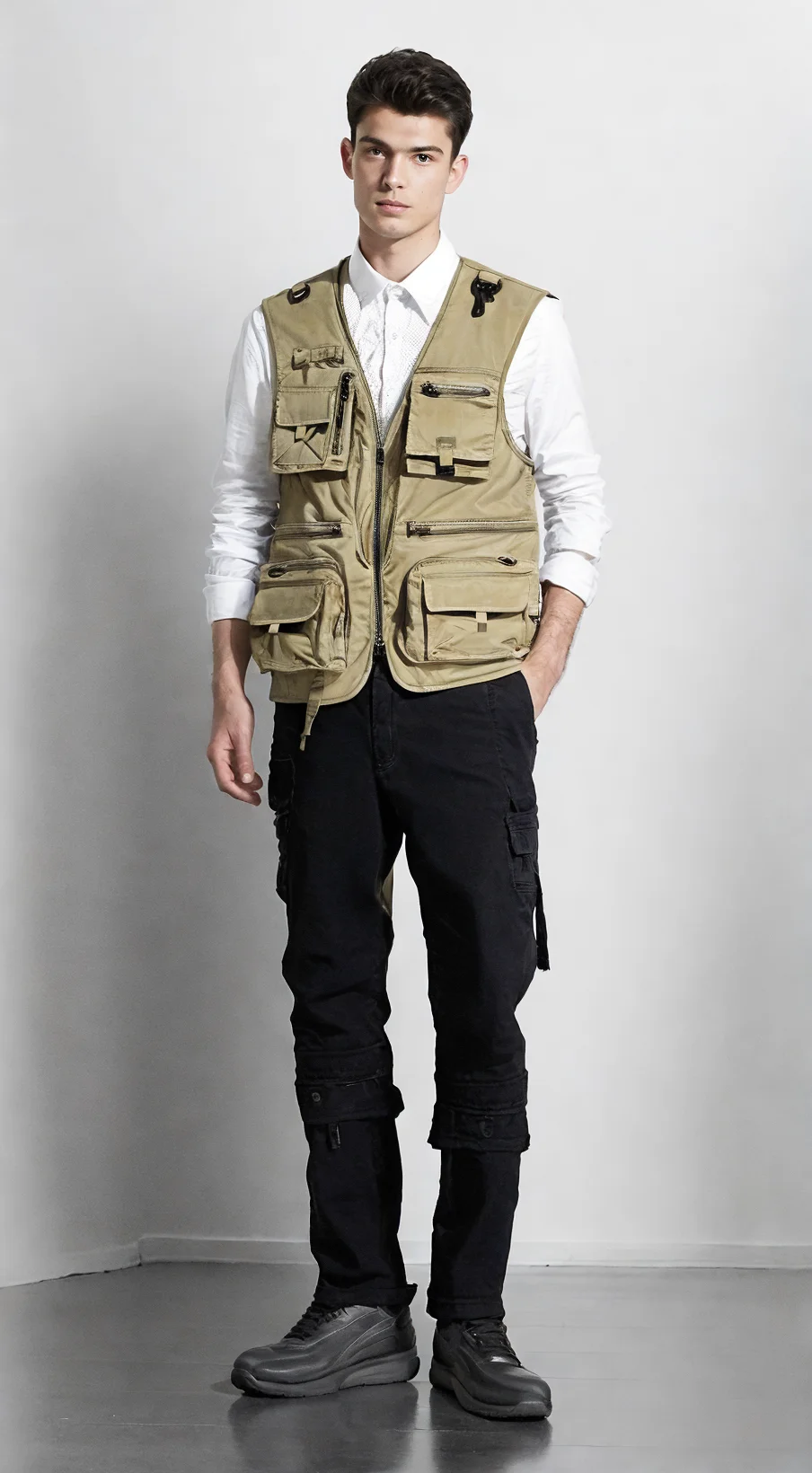 MaiDangDi Workwear Style Men's Vest Fashionable Sleeveless Round Neck Mens Jacket Daily Multi Pocket Male Clothing Big Szie 6XL
MaiDangDi Workwear Style Men's Vest Fashionable Sleeveless Round Neck Mens Jacket Daily Multi Pocket Male Clothing Big Szie 6XL