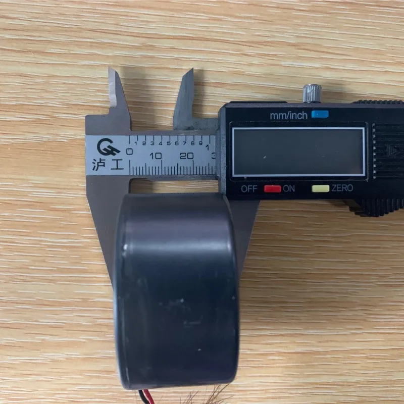 HENG LONG 1/16 RC Tank Model Plastic Speaker TH00600
HENG LONG 1/16 RC Tank Model Plastic Speaker TH00600